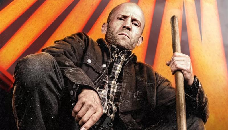 "Мастер" Джейсона Стэйтема выбил "Белоснежку" из лидеров