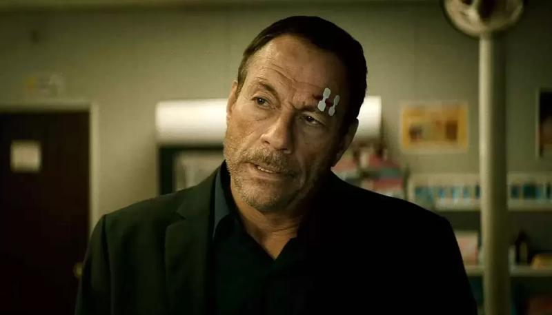 Жан-Клод Ван Дамм объявил о намерении приехать в Россию