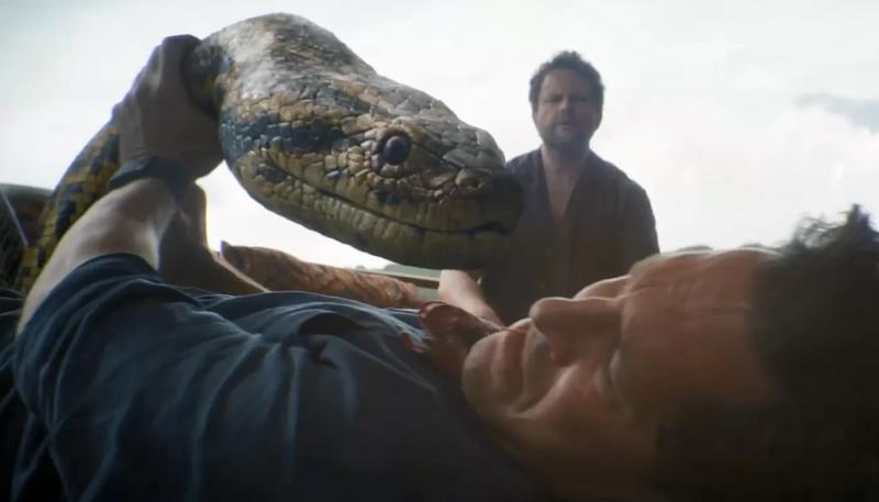 Гигантская змея атакует в трейлере фильма "Анаконда"