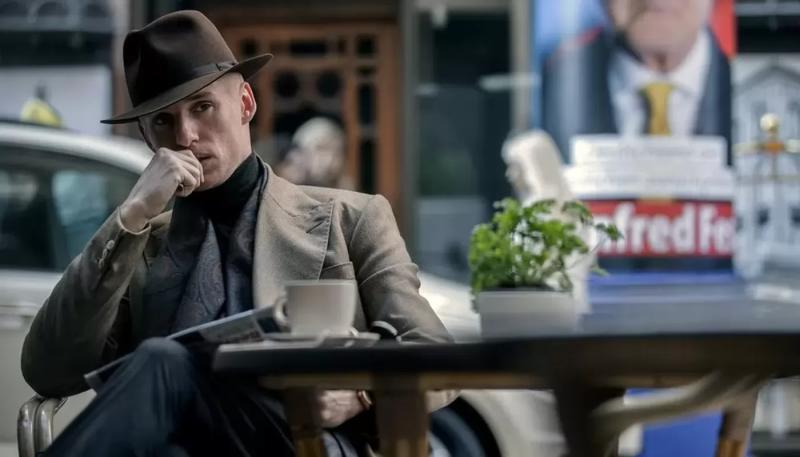 Назначен новый сценарист второго сезона сериала "День Шакала"