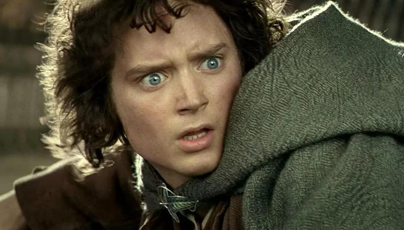 Элайджа Вуд намекнул на возвращение героев "Властелина колец"