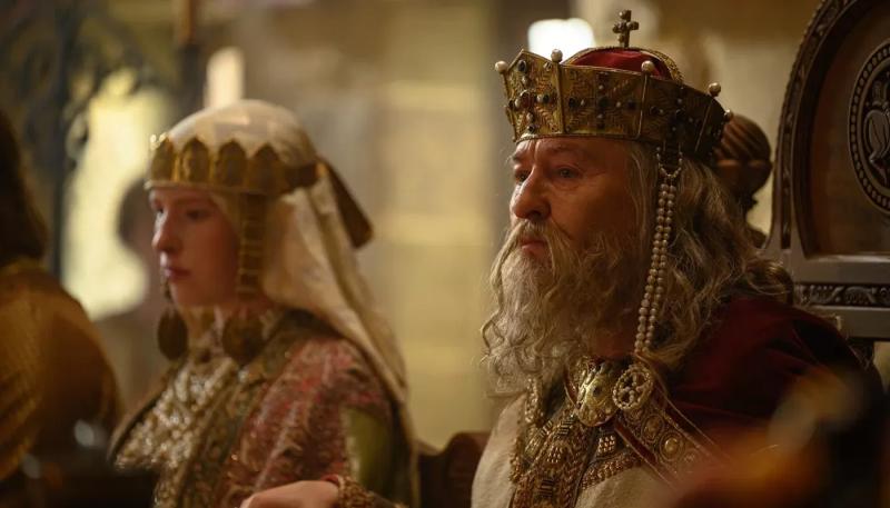 Студия Никиты Михалкова завершила съемки фильма "Королева Анна"