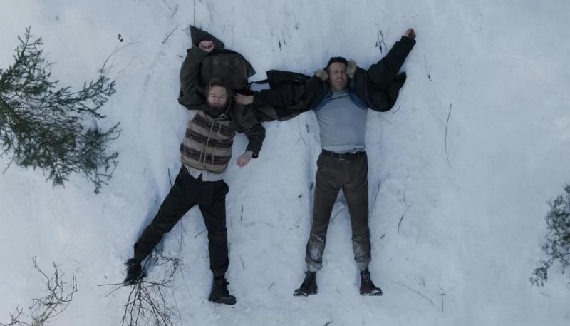 Райан Рейнольдс проваливает миссию в СССР в комедии "Mayday"