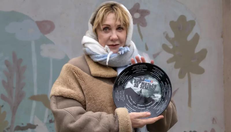 Елена Яковлева снимается в драме "Держаться за землю"