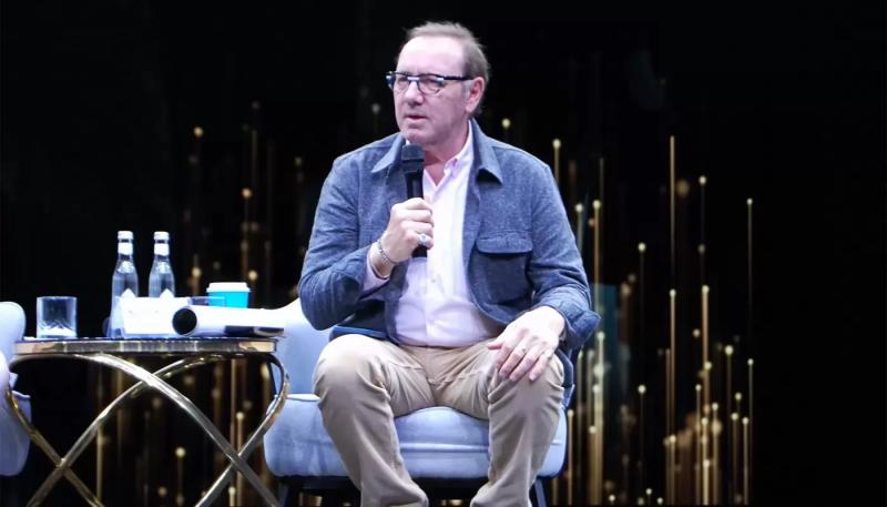 Кевин Спейси уладил все споры с обвинителями в домогательствах