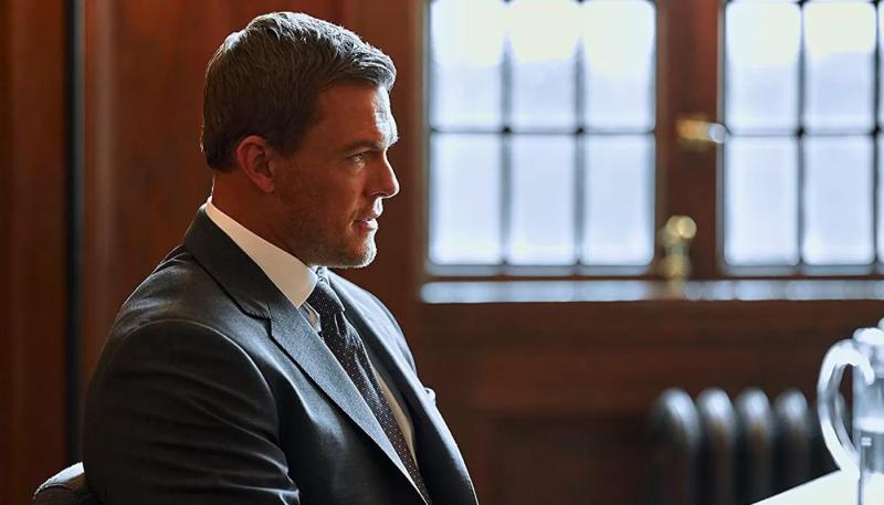 Звезда "Джека Ричера" Алан Ричсон избил соседа