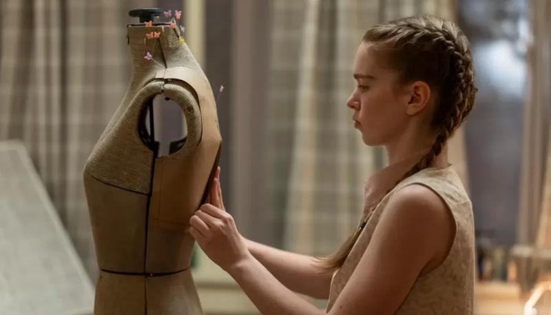 Представлены первые кадры из сериала "Кэрри" по Стивену Кинга