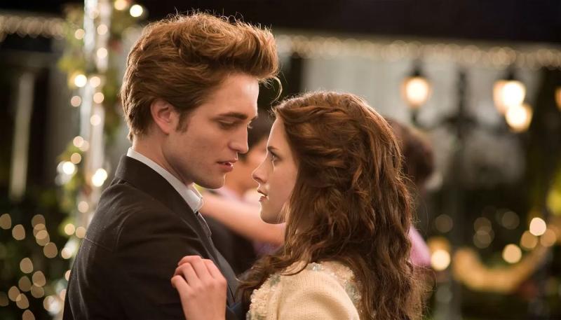 «Сумерки» вновь возглавили российский прокат