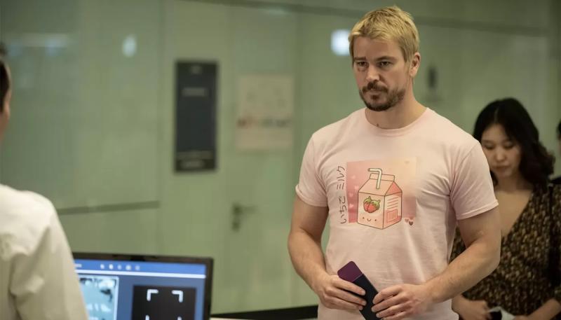 Джош Хартнетт госпитализирован после аварии с полицейской машиной