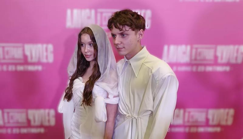 В Москве состоялась премьера фильма "Алиса в стране чудес"